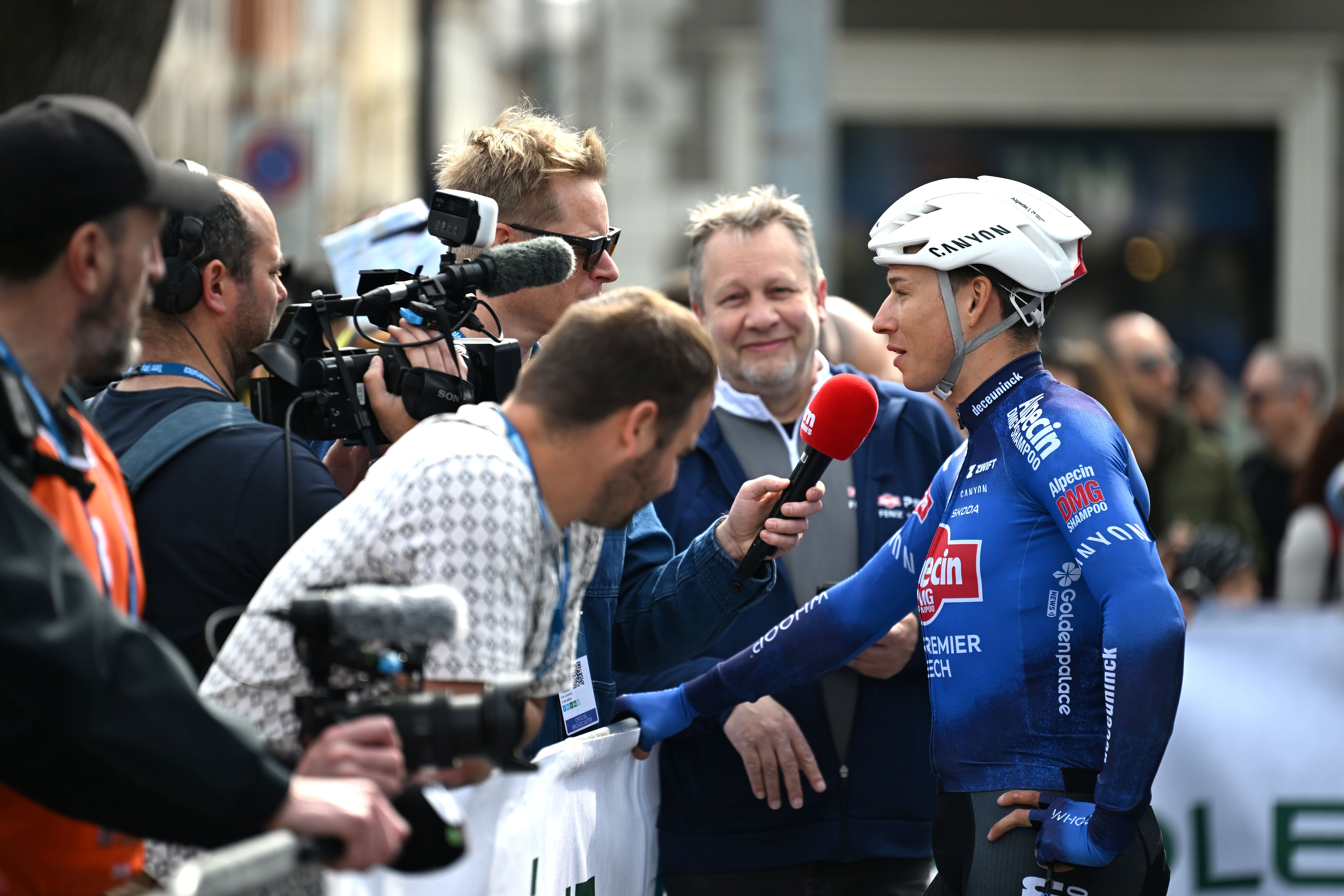 Jasper Philipsen before stage 7 Tirreno-Adriatico 2026