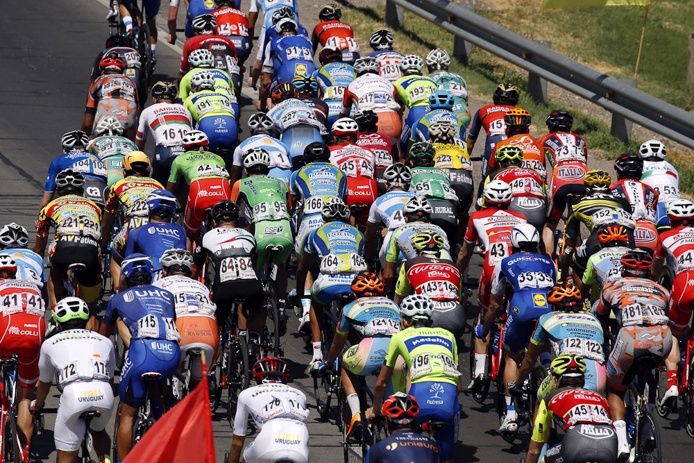 The peloton in action at Vuelta a San Juan