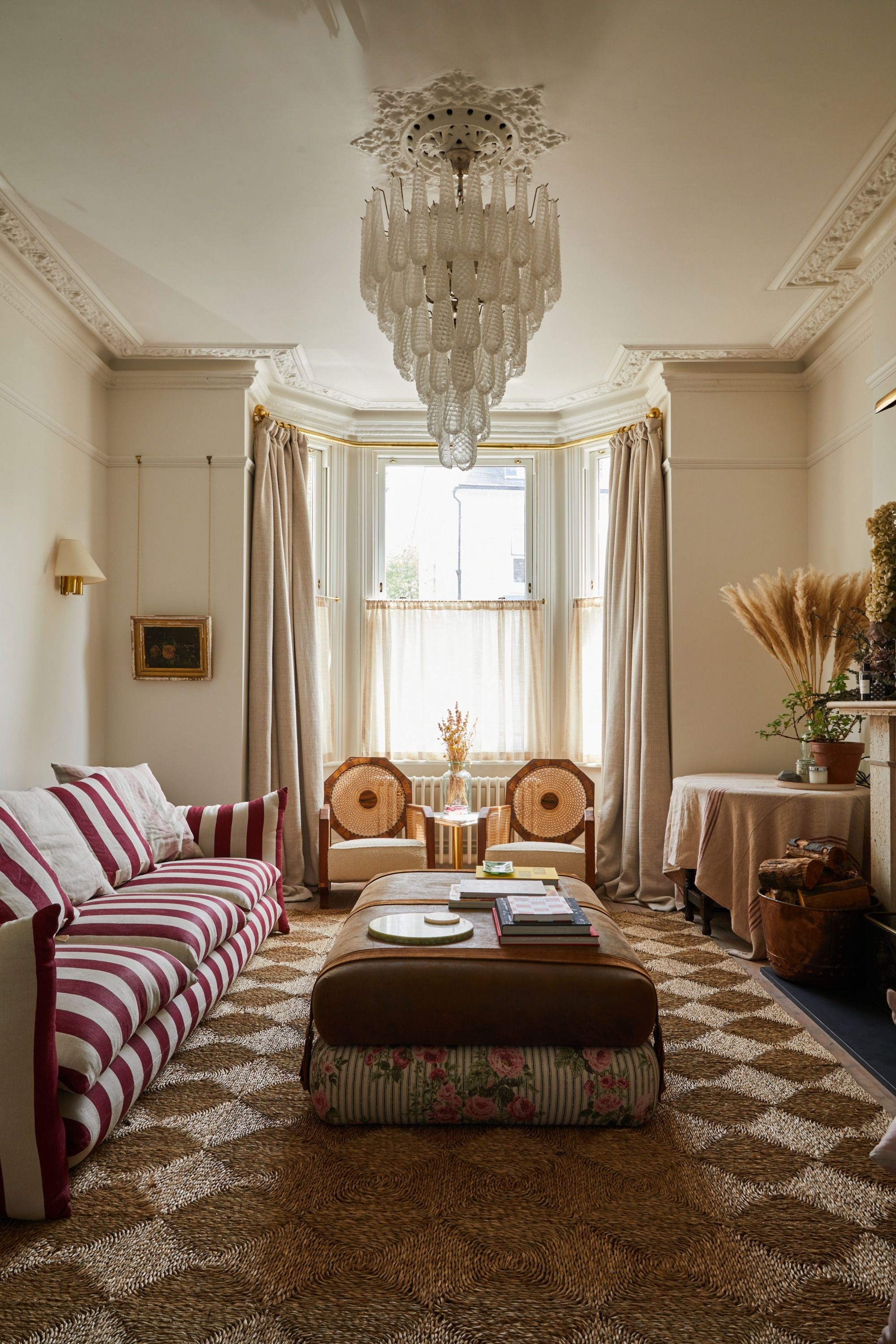 How Traditional Interior Design Works in Modern Homes | Livingetc