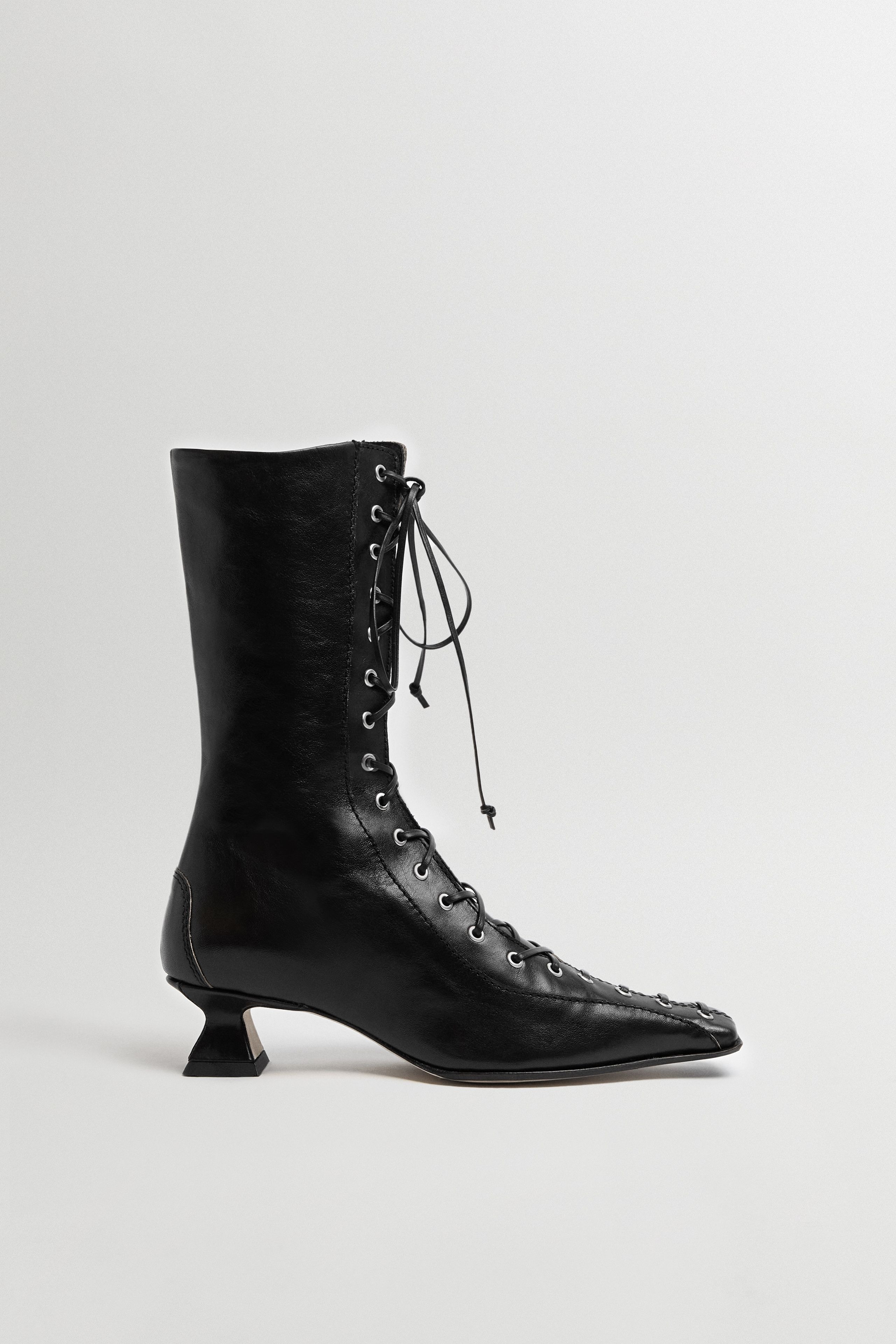 miista, Emile Boots