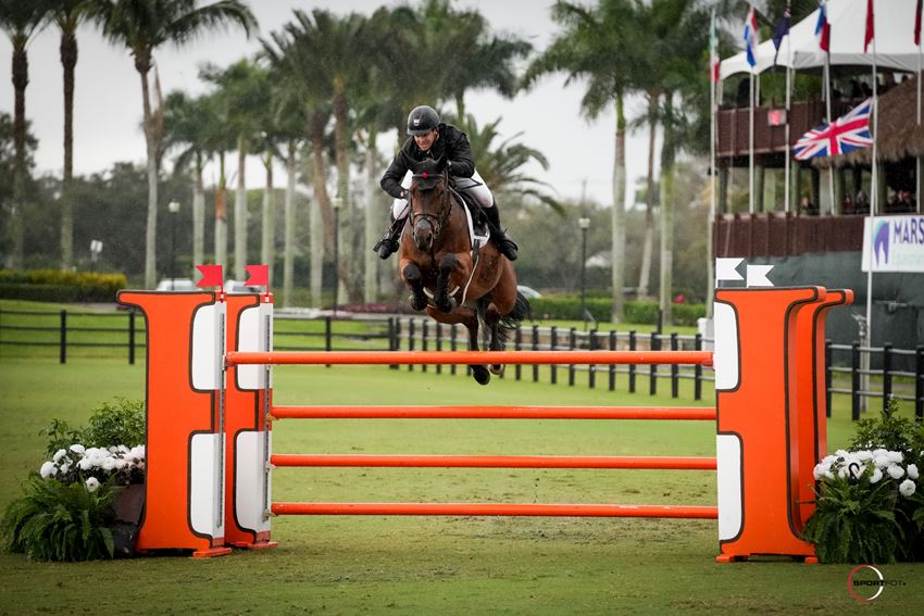 Showjumping news: WEF&amp;rsquo;s $62,500 H&amp;eacute;rmes CSI4* 1.50m classic resulted in a one-two for Ireland, led by Shane Sweetnam on new ride Irandole Du Flot