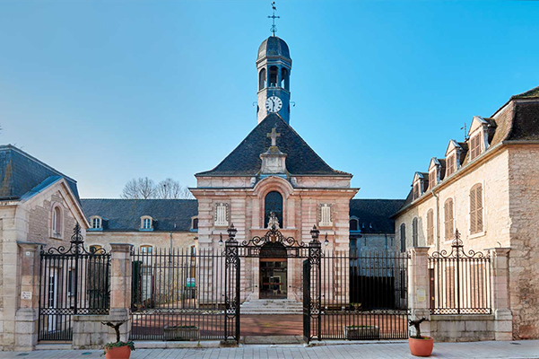 Hospices-de-Nuits-2.jpg