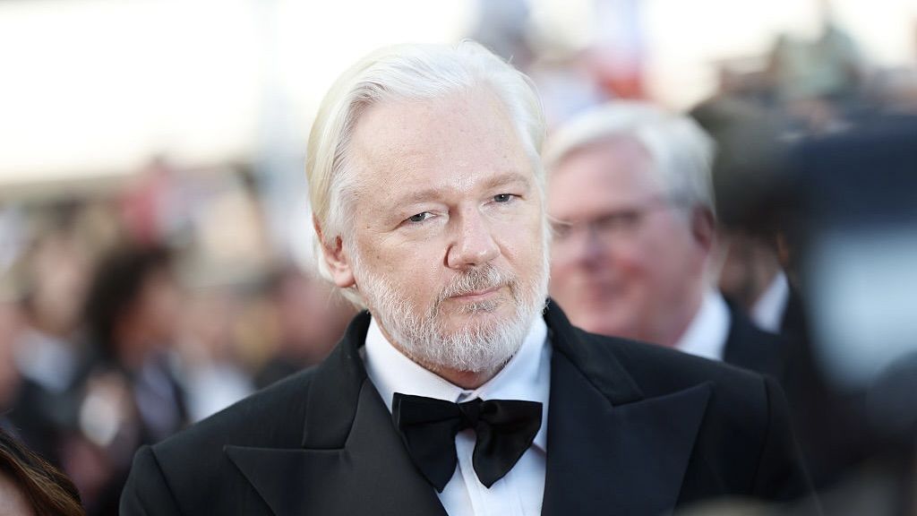 Quote of the day by Julian Assange: 'If you want a vision of the future, imagine Washington-backed Google Glasses strapped onto vacant human faces — forever'