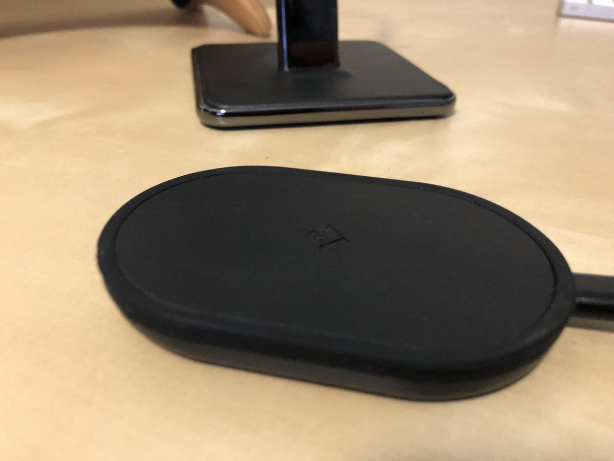 HiRise Wireless Charging Stand