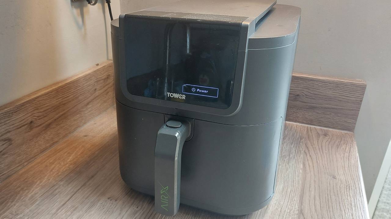 Tower AIRX AI air fryer