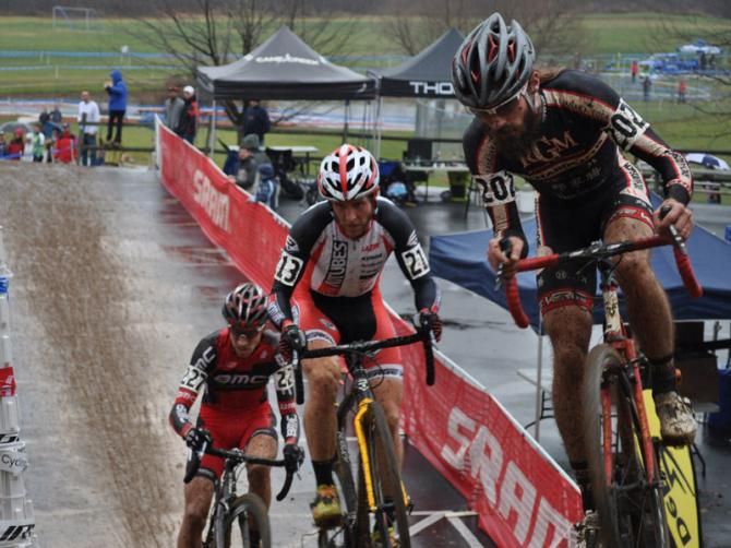Dan Timmerman (Richard Sachs - RGM Watches - Radix) leads Jake Wells and Kerry Werner up the wall in pursuit of Brian Matter.