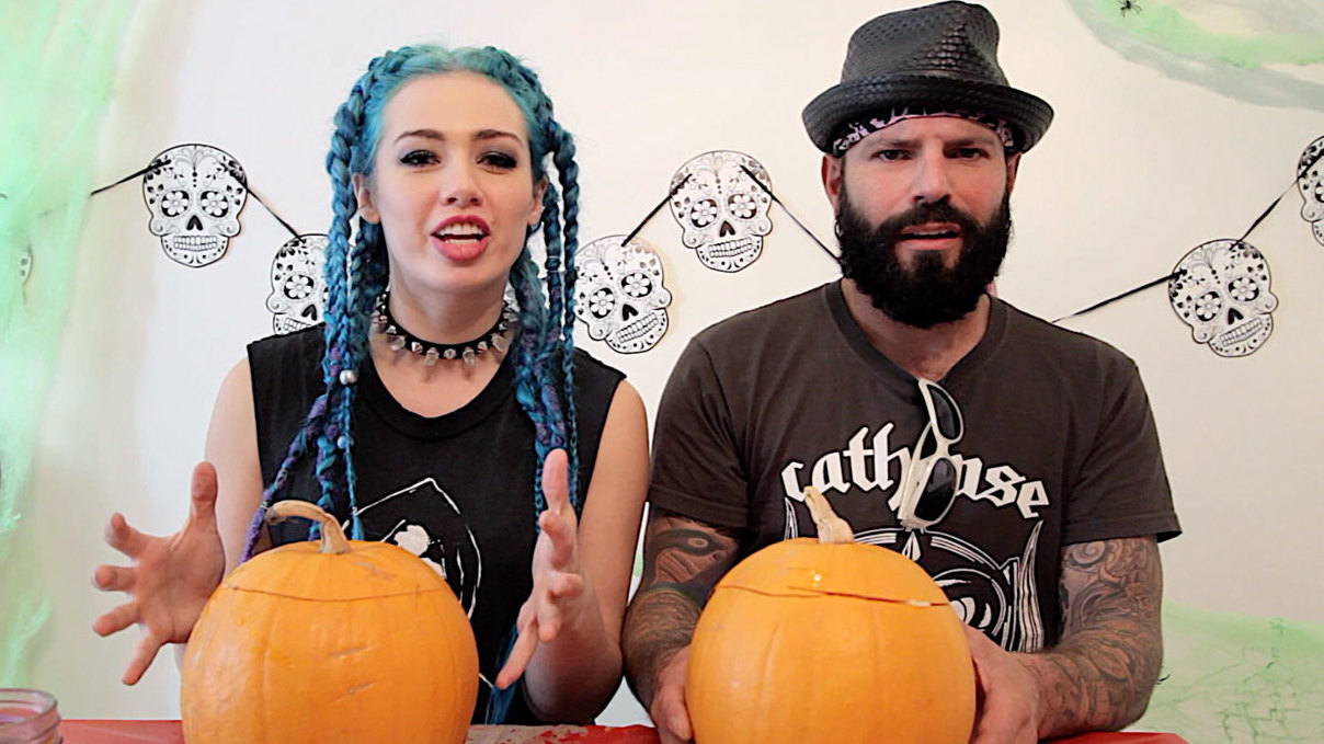 Sumo Cyco’s Sever and Thor with Halloween pumpkins