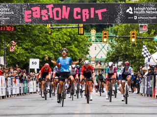 Marlies Mejías wins fourth criterium in four days with title defence in Tour of Somerville
