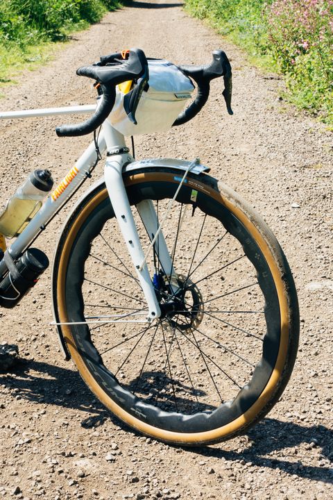 New Fulcrum Sharq all-road wheel review: Wonderful wavy wheels for big ...