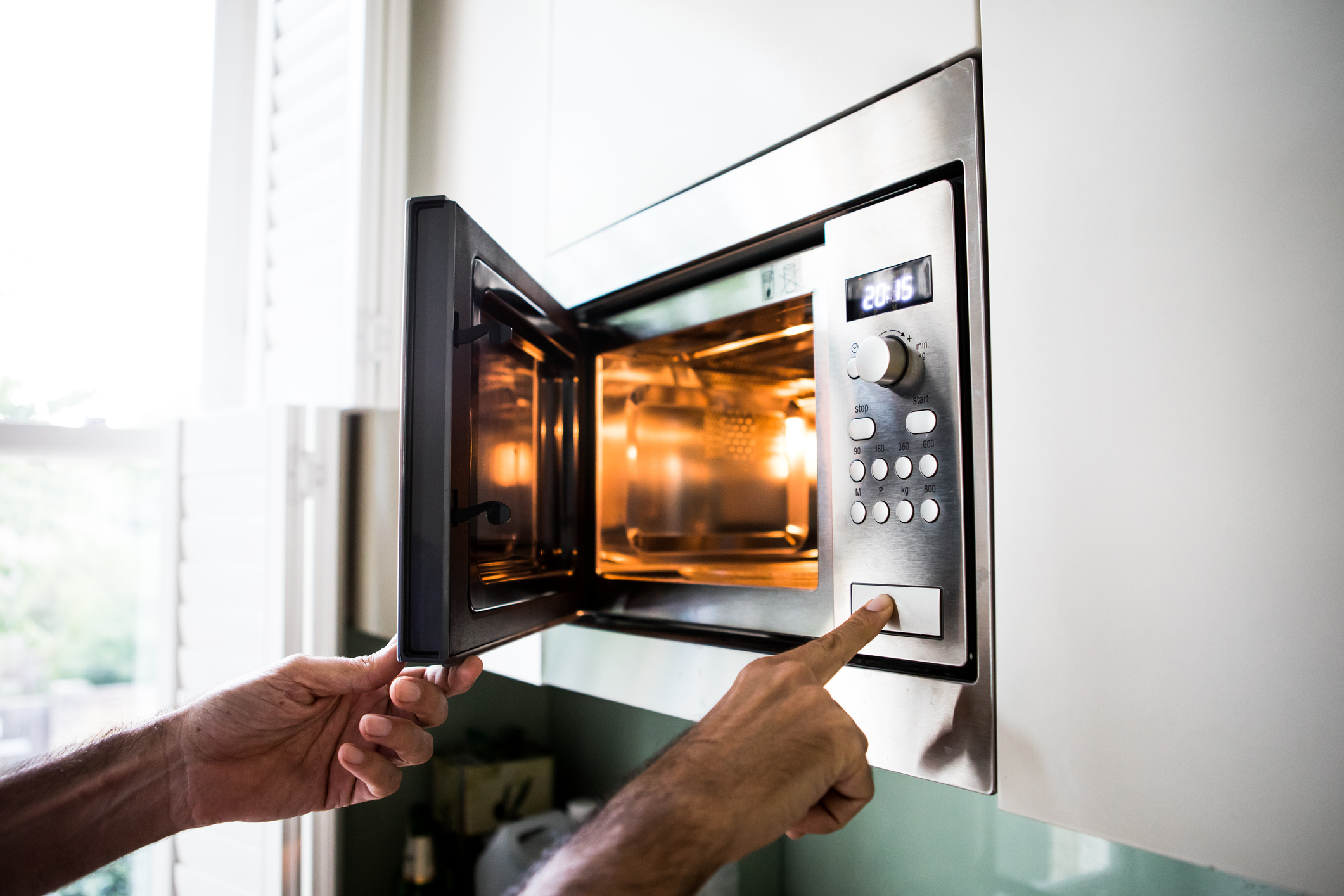 Air Fryer Vs Microwave Oven: A Complete Buying Guide!