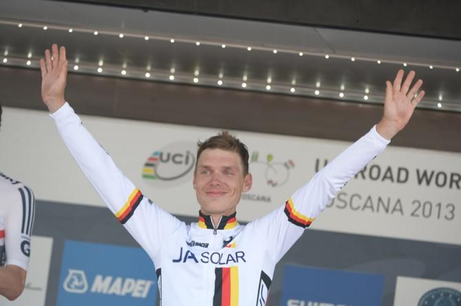 Tony Martin (Germany) salutes the crowd after winning the elite men's time trial world title for the third straight year