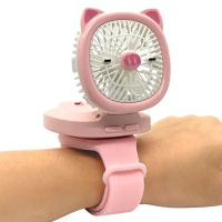 Personal piggy fan | Wearable | $14.99$11.99 at Amazon (save $3)