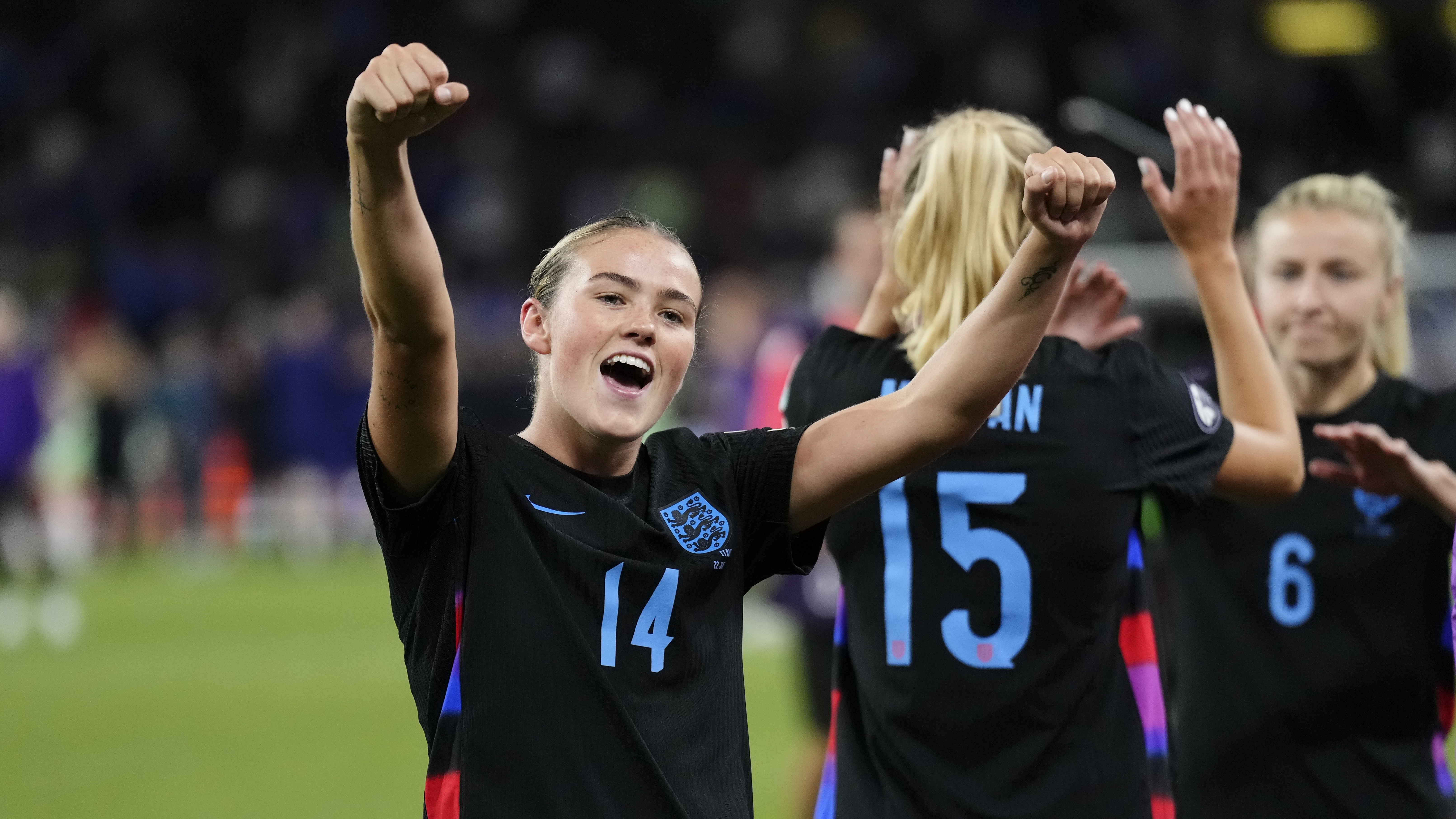 Grace Clinton midfield of England and Manchester United celebrates victory after the UEFA Womens EURO 2025 Semi-Final match between England and Italy at Stade de Geneve on July 22, 2025 in Geneva, Switzerland.