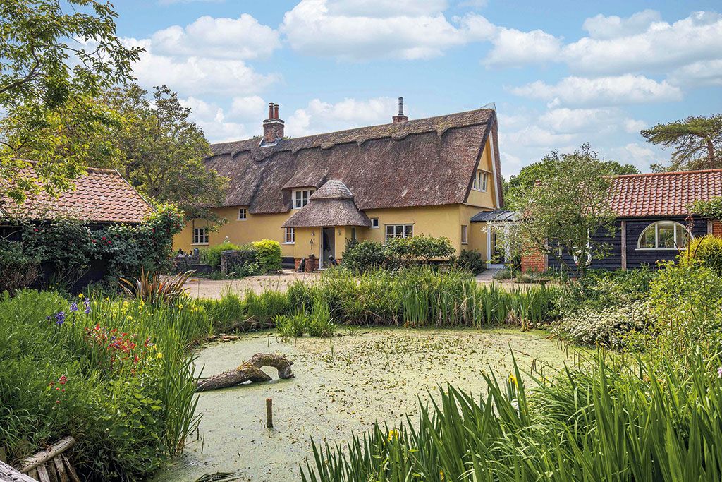 Houses for sale for around &pound;1m &ndash; Walnut Shade Farm, Suton, Norfolk