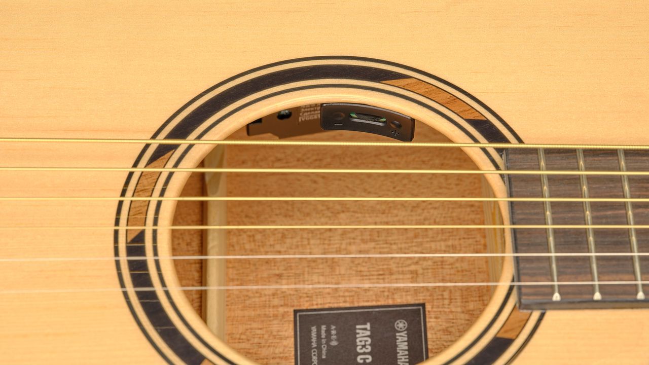 Yamaha TransAcoustic TAG3 C acoustic guitar