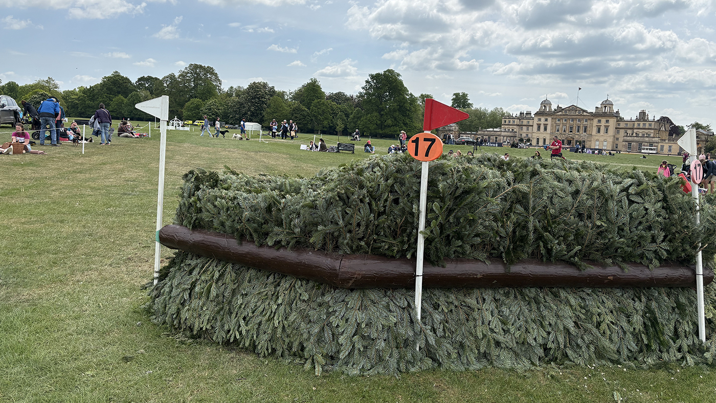 90Fence17