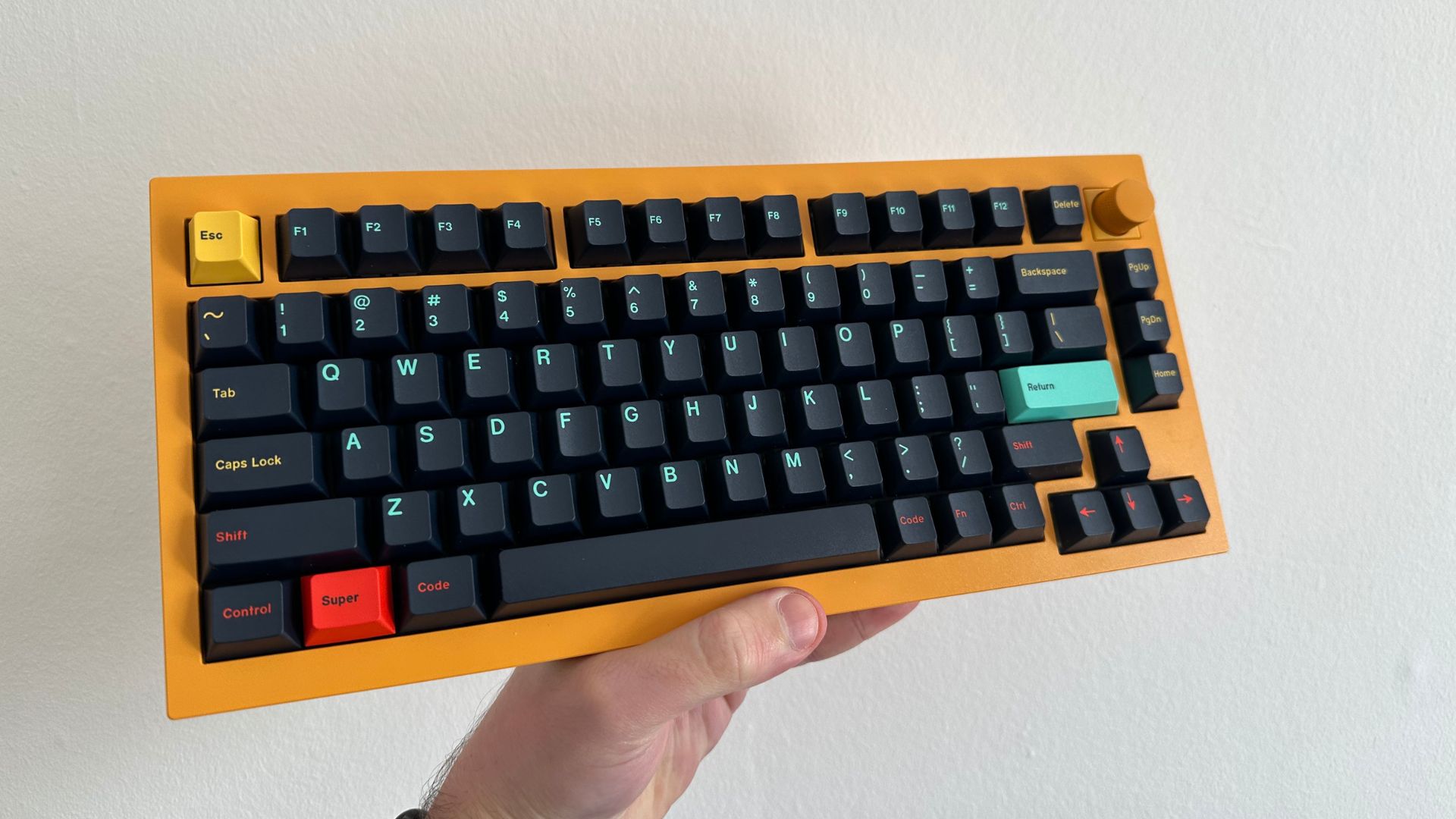 Keychron Q1 with GMK Metropolis