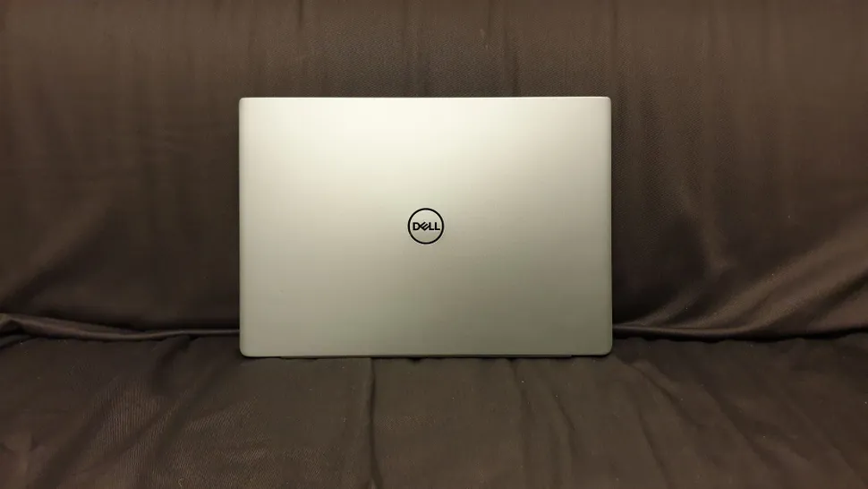 Dell Vostro 14 5490 business laptop