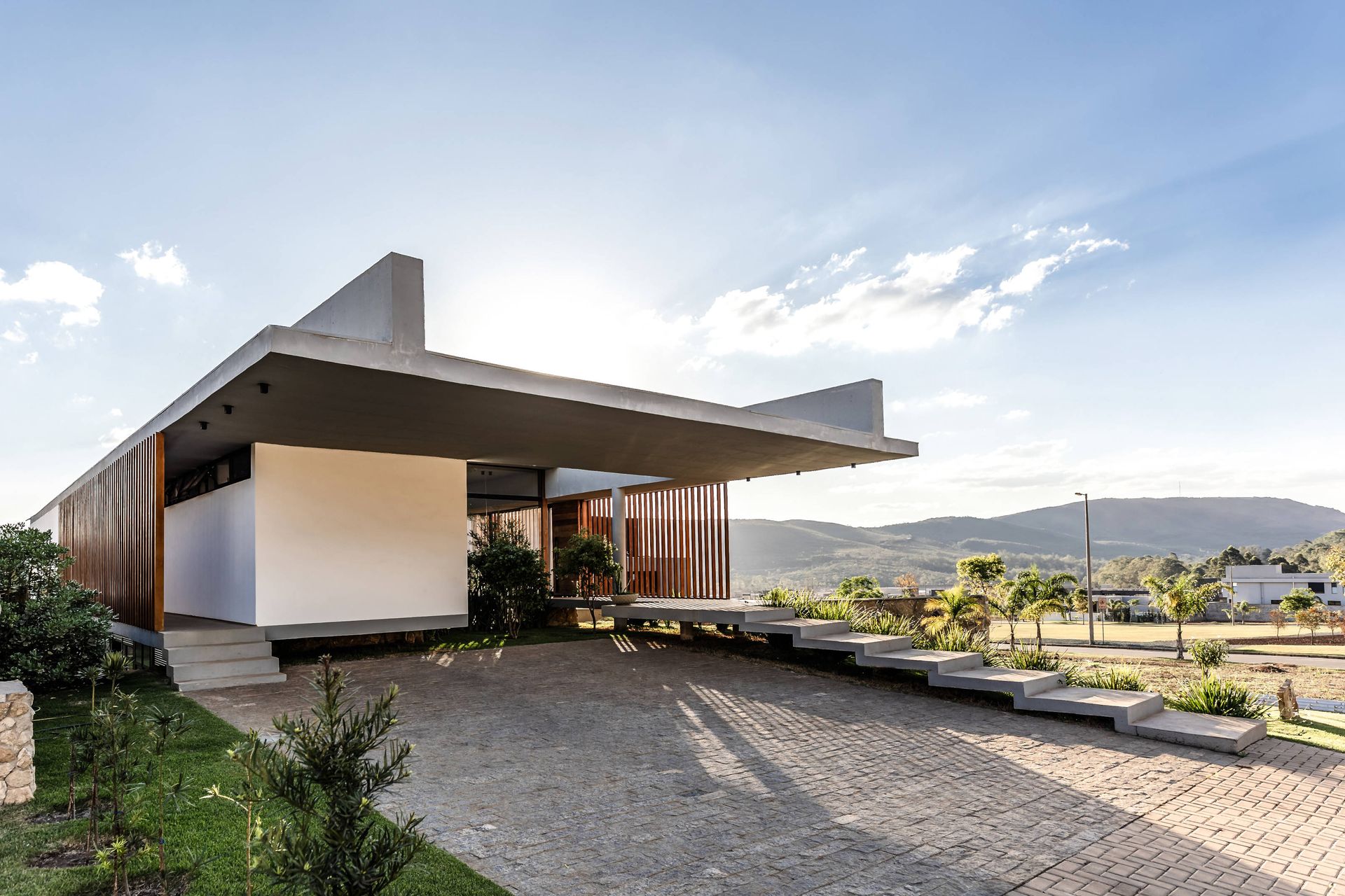 Laguna House, Brazil, by TETRO Arquitetura