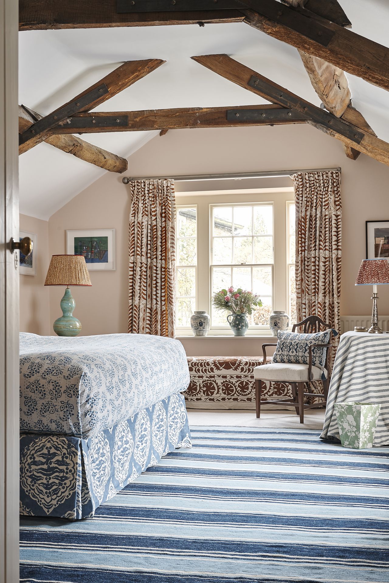 Mixing patterns in interiors a 12step masterclass Homes & Gardens