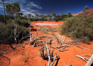 australian-outback-100714-02