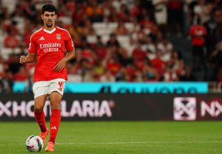 LISBON, PORTUGAL - AUGUST 17: Tomas Araujo of SL Benfica in action during the Liga Portugal Betclic match between SL Benfica and Casa Pia AC at Estadio da Luz on August 17, 2024 in Lisbon, Portugal. (Photo by Gualter Fatia/Getty Images) Chelsea