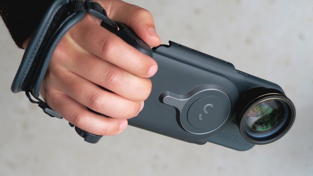 ShiftCam ProGrip review handheld landscape