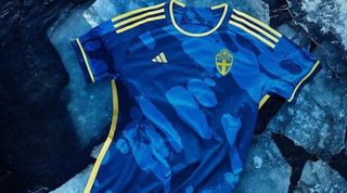 Sweden women's World Cup 2023 away shirt