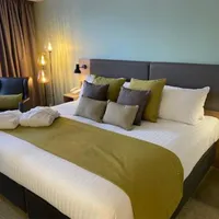 Holiday Inn, OxfordDistance to Blenheim:Trip Advisor rating: Holiday Inn, OxfordDistance to Blenheim:Trip Advisor rating: