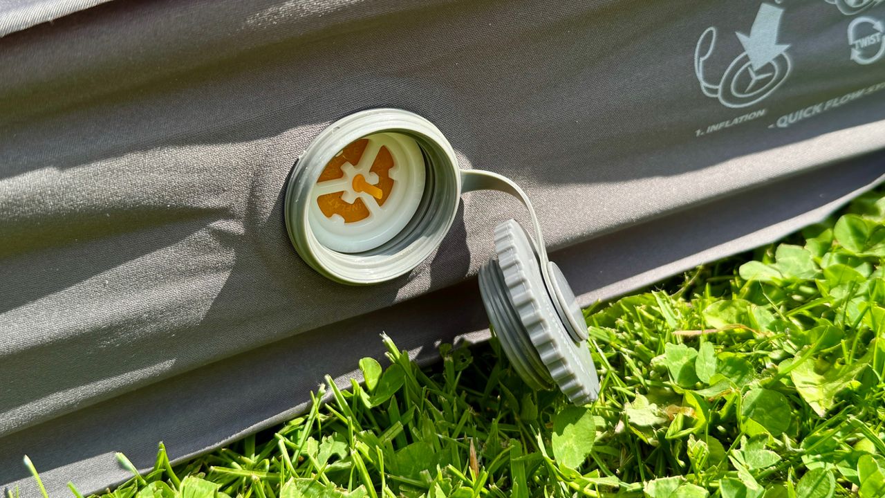 Coleman Supercomfort Cyclone Valve