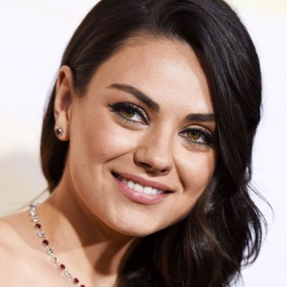 Hair, Face, Eyebrow, Skin, Lip, Facial expression, Hairstyle, Beauty, Chin, Smile, 