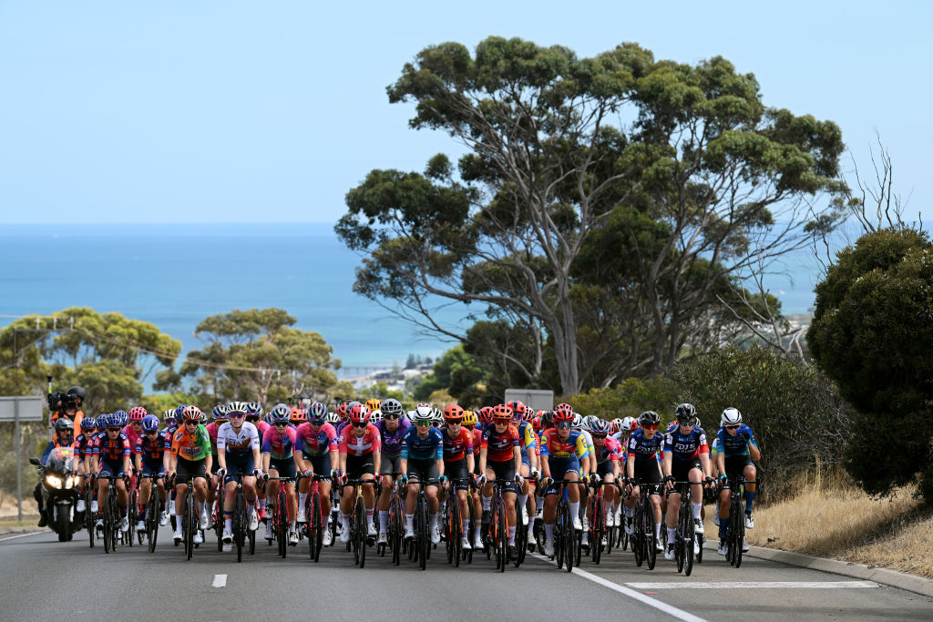 Women's Tour Down Under stage 2 LIVE: Punchy course favours opportunists