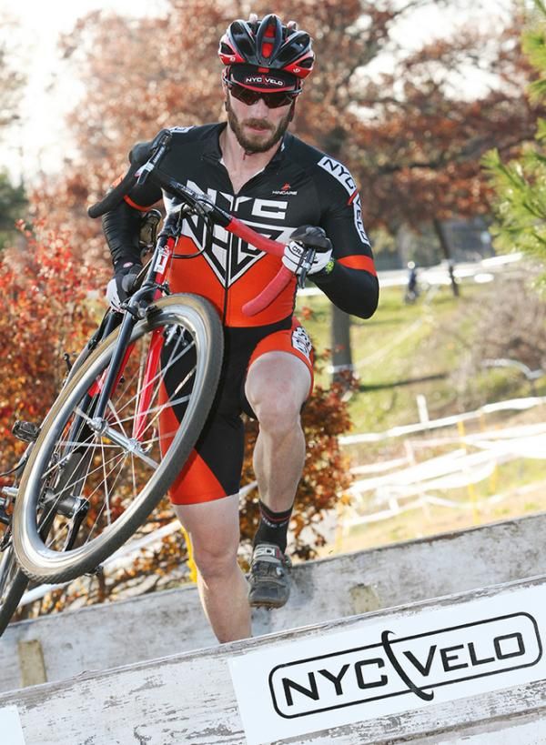 Andrew Crooks (NYC Velo) works hard to over-step the barriers.
