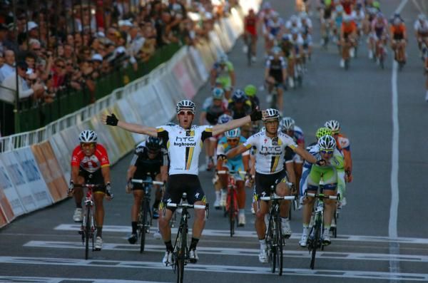 Matt Goss and Mark Renshaw take first and second for HTC-Highroad