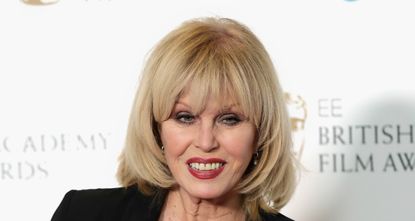 joanna_lumley.jpg