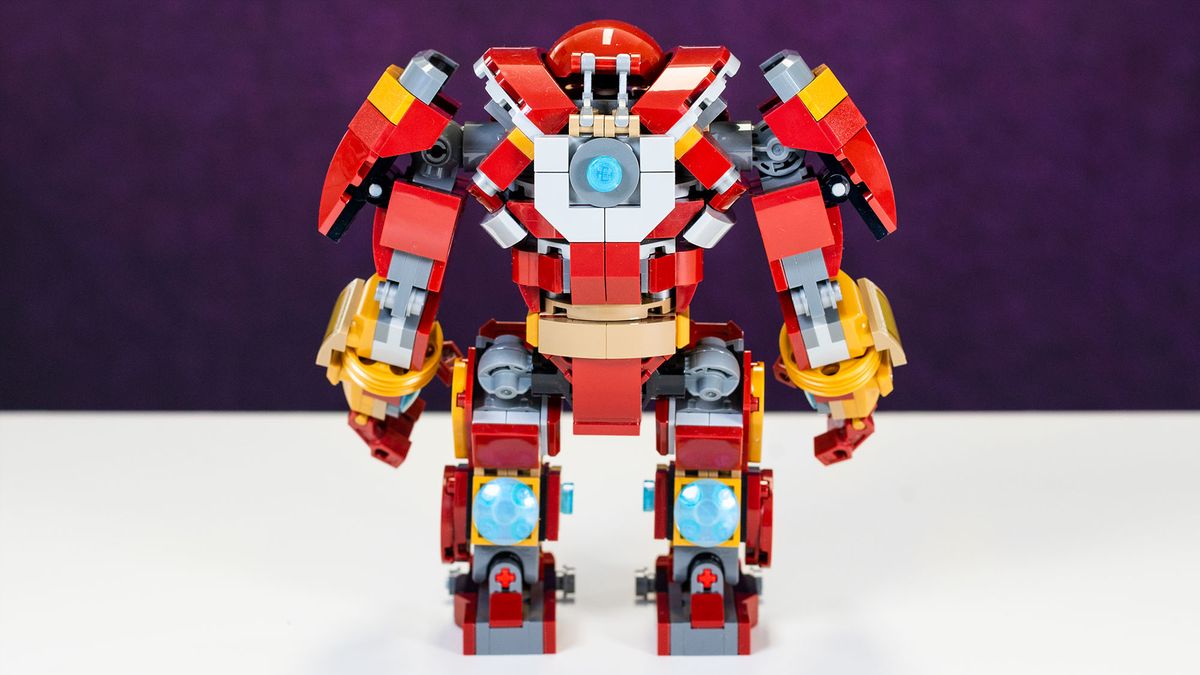 Back view of the Lego Hulkbuster from the Lego Hulkbuster: The Battle of Wakanda playset.
