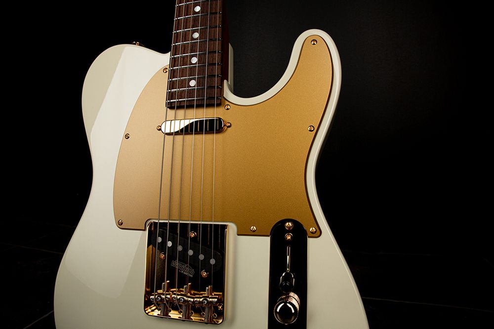 Suhr Mateus Asato signature guitar