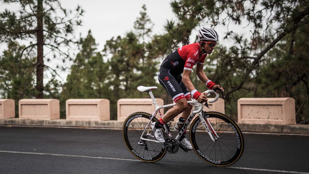 The bike is equipped with Bontrager wheels and finishing kit