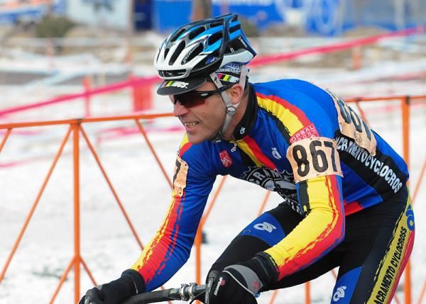 Rich Maile all alone on the front of 131 racers.
