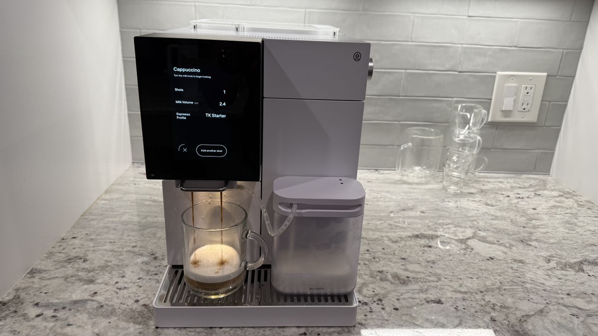 The Terra Kaffe TK-02 brings the high-end coffee shop to your home