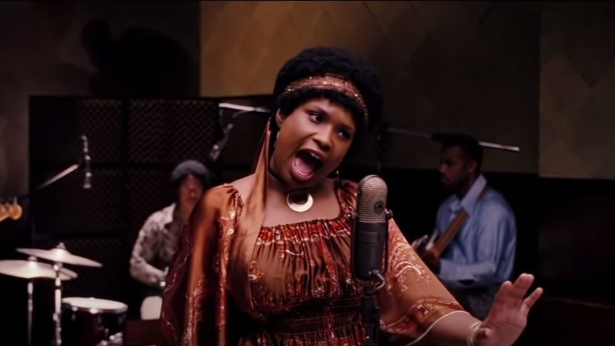 Jennifer Hudson as Effie White in Dreamgirls