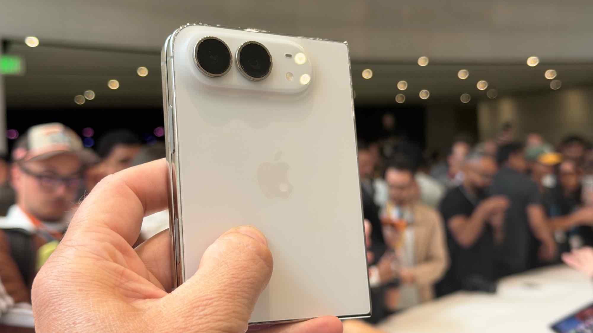 iPhone Duo