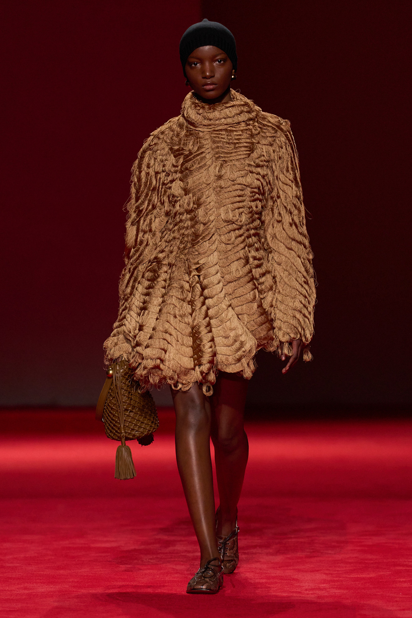 models on the Bottega Veneta Fall 2026 fashion show runway