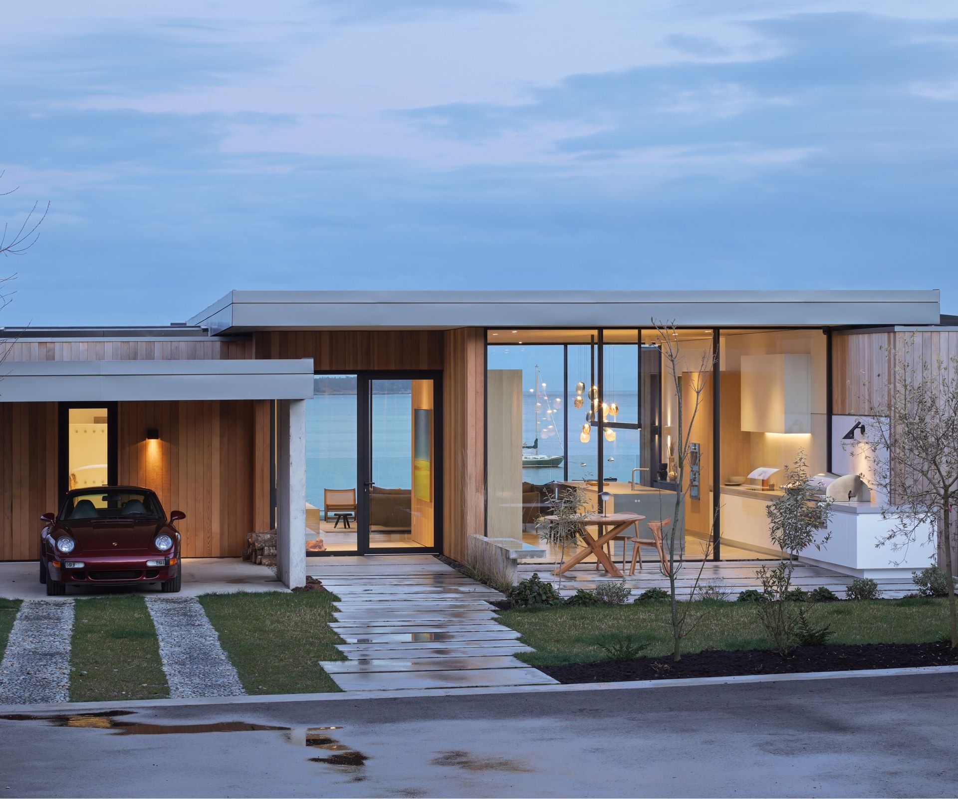 modern coastal home in Vancouver