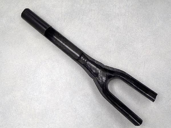 Cutaway of the Bontrager Race XXX Lite E2 fork