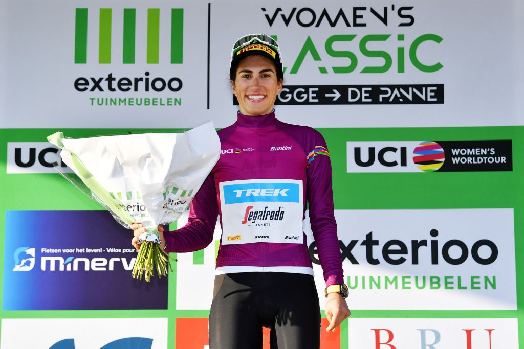 DE PANNE BELGIUM MARCH 24 Elisa Balsamo of Italy and Team Trek Segafredo celebrates winning the Pink UCI Womens WorldTour Leader Jersey on the podium ceremony after the 5th Exterioo Womens Classic BruggeDe Panne 2022 a 1628km one day race from Brugge to De Panne Exteriooclassic UCIWWT on March 24 2022 in De Panne Belgium Photo by Luc ClaessenGetty Images