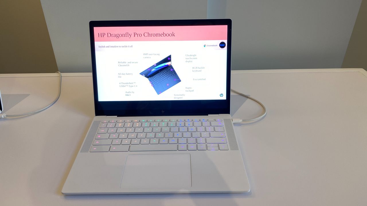 Leaked images showcase Android's new Aluminum OS desktop interface — Google's nascent Windows rival spotted in screen recording of a Chromebook bug