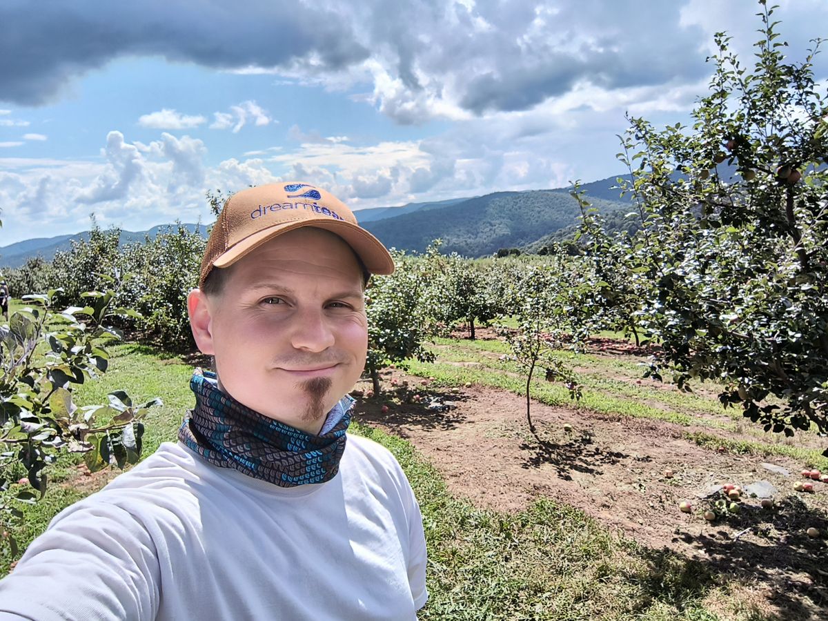 Front facing camera samples from the Motorola Edge (2022)