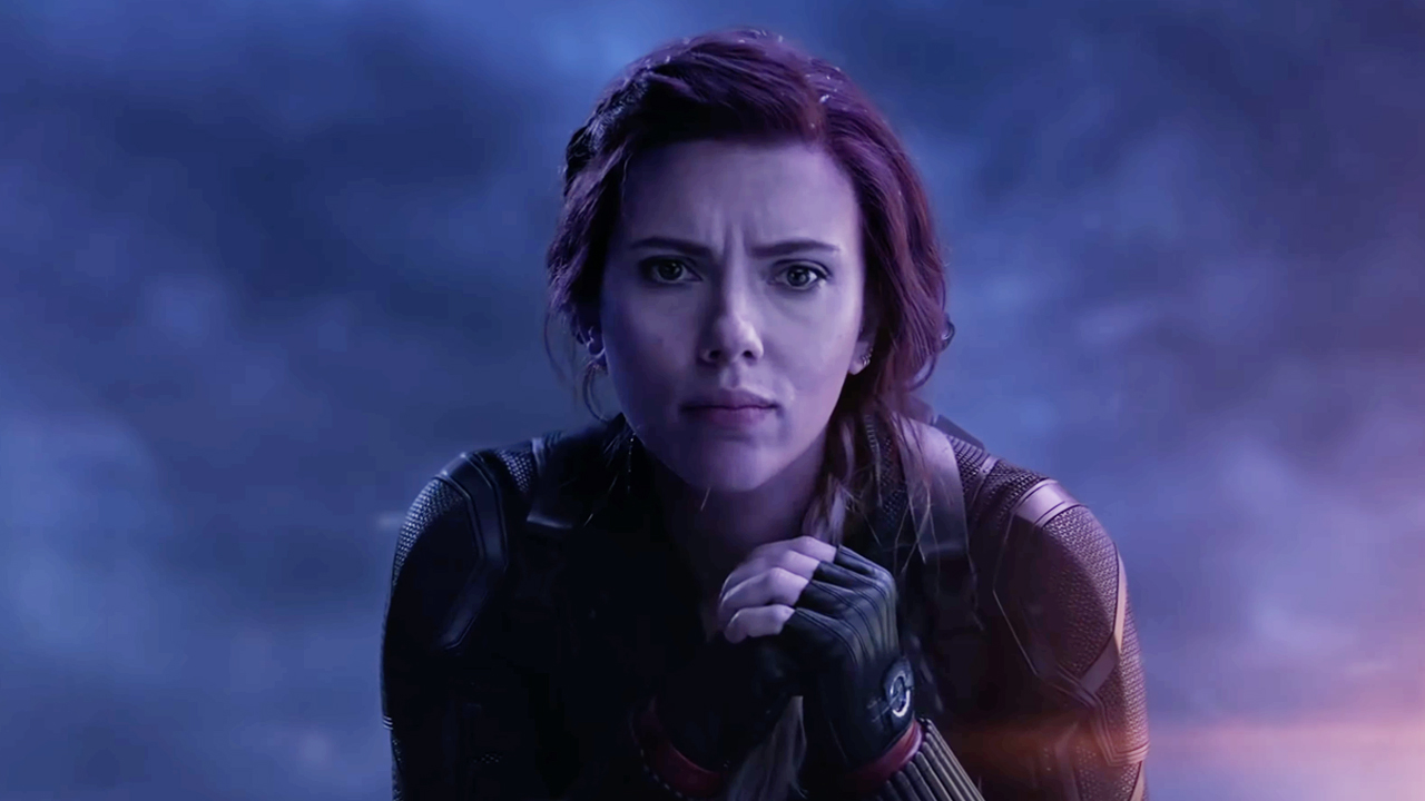 Black Widow and Hawkeye on Vormir in 2019&#039;s Avengers: End Game.