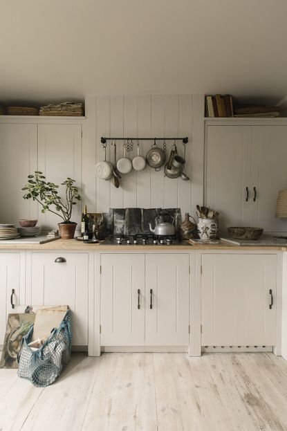 New Kitchen Inspiration - A Cream Kitchen with Timeless Design